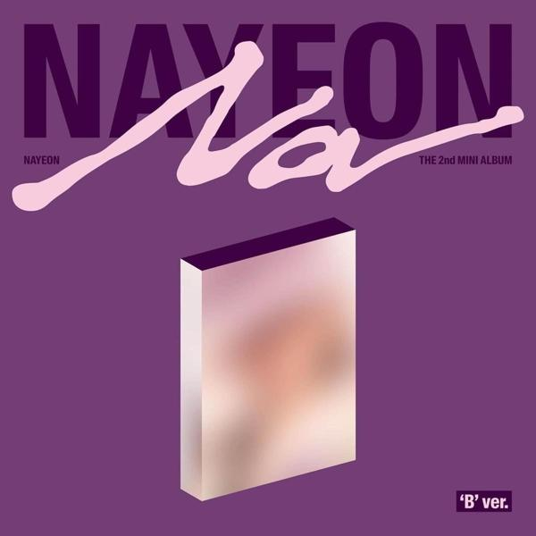 Albumcover mit dem Namen 'Nayeon' in Pink. Ein verschwommenes Bild in einer Box.