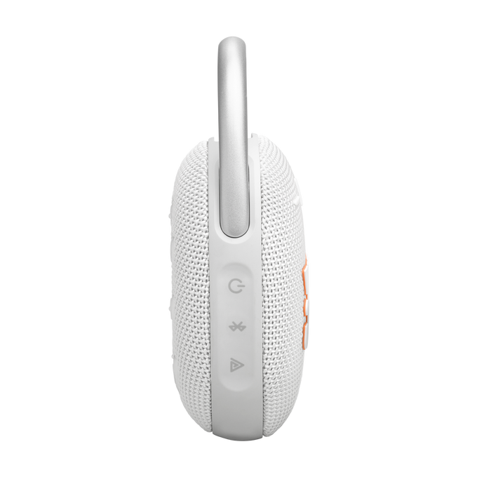 Gümüş bir tutamağa, güç, Bluetooth ve uyarı düğmelerine sahip beyaz ve gri bir hoparlör.
