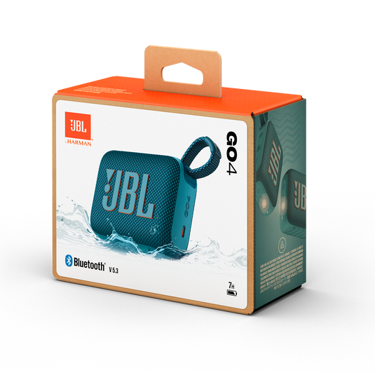 Kutusu içinde turkuaz renkli bir JBL Go 4 hoparlör. Kutu, JBL logosu ile turuncu ve beyaz renktedir.
