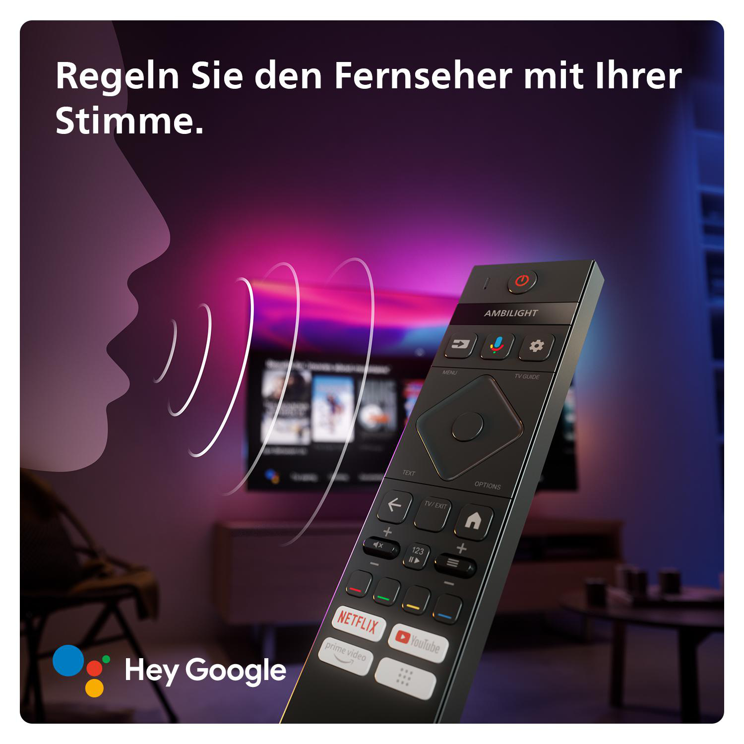 Person spricht mit Fernbedienung, und ein Fernsehbildschirm mit aktivierter Ambilight-Funktion.