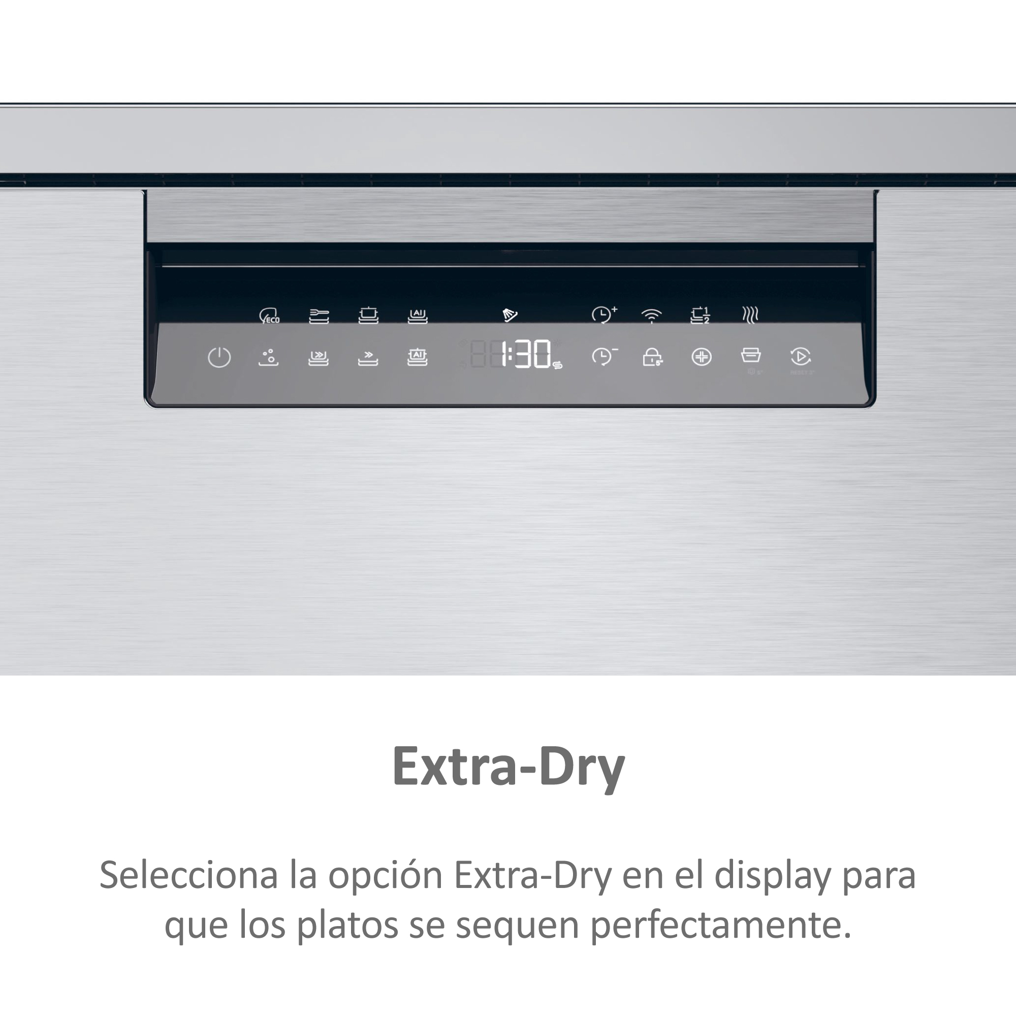 Primer plano del panel de control plateado del lavavajillas con pantalla. Información en pantalla.