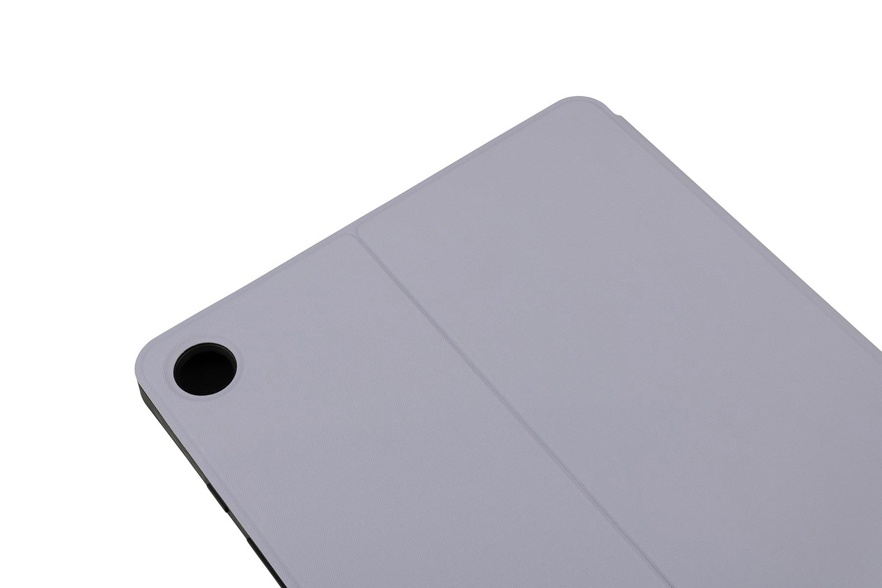 Eine Tablet-Hülle, hellgrau, leicht angewinkelt.
