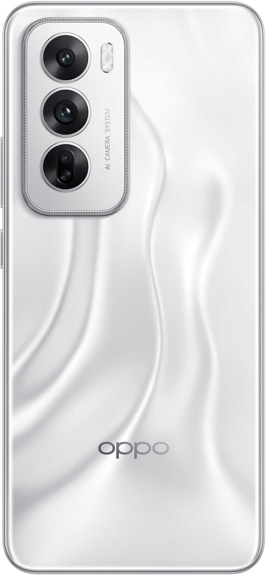 Tył białego telefonu Oppo. Ma trzy aparaty i logo Oppo. Falisty wzór z tyłu.