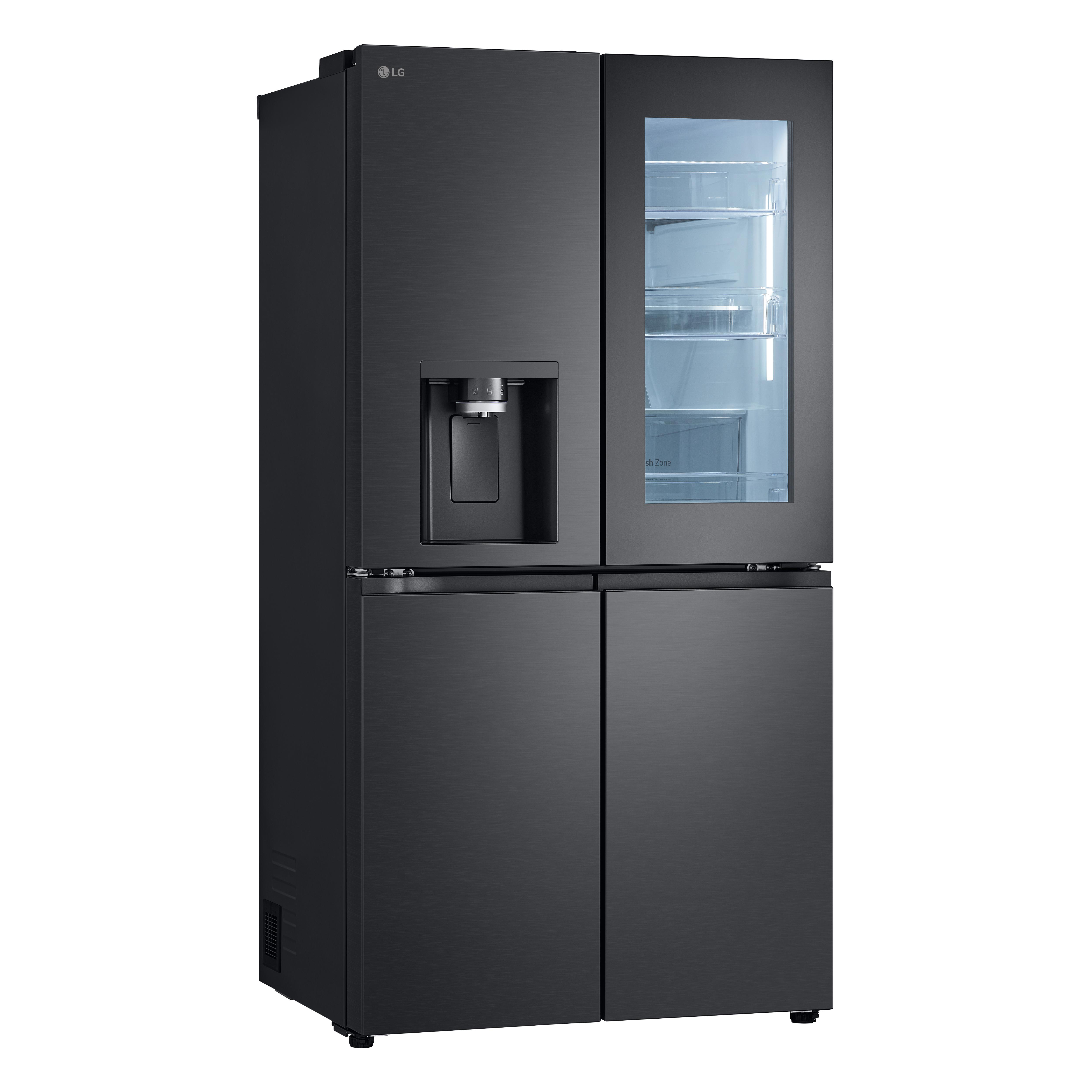 Schwarzer LG-Kühlschrank mit Wasserspender und Glastür auf weißem Hintergrund.