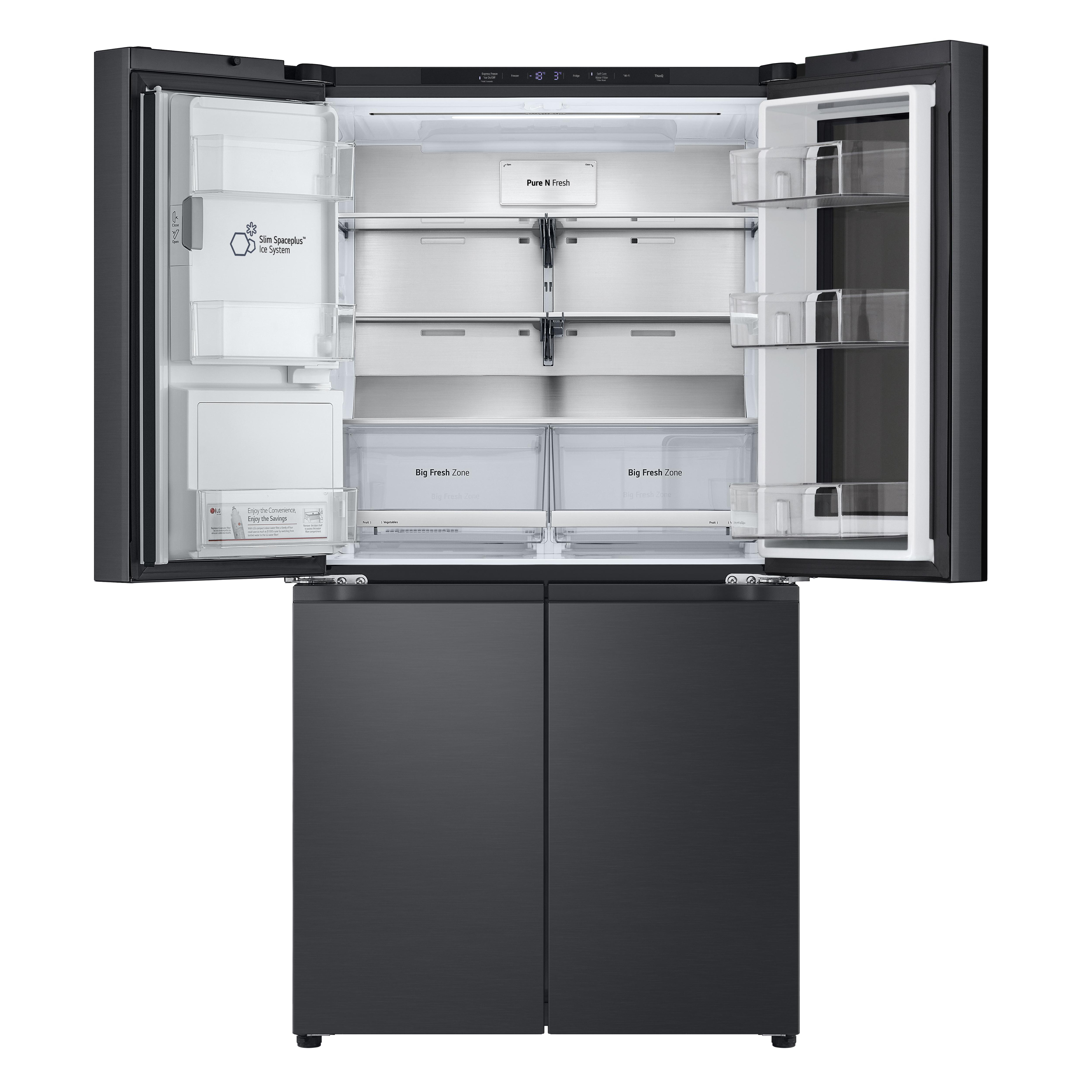 Schwarzer Samsung-Kühlschrank mit geöffneten Türen, Regalen, Schubladen und Inhalt.