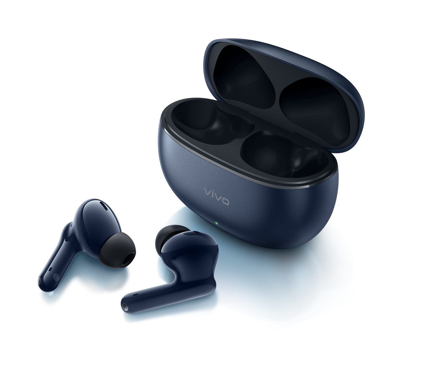Auriculares Vivo azules con estuche de carga, un auricular está fuera. Fondo negro.
