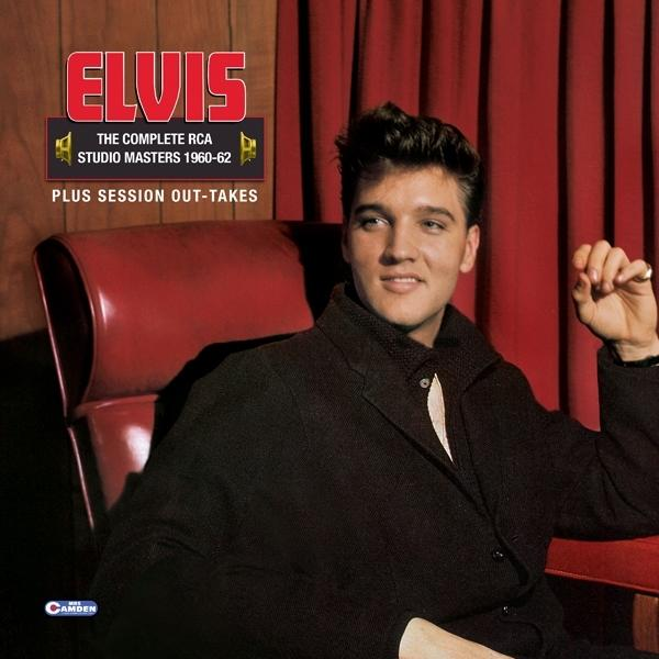 Elvis in einem Studio. Elvis: The Complete RCA Studio Masters 1960-62. Roter Stuhl, schwarze Jacke.