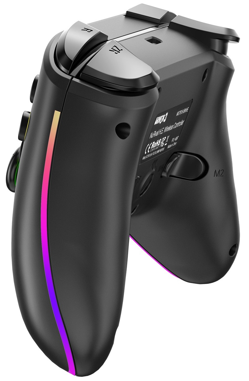 Schwarzes Gamepad, Rückansicht. Tasten oben, Seite mit Farbakzenten.