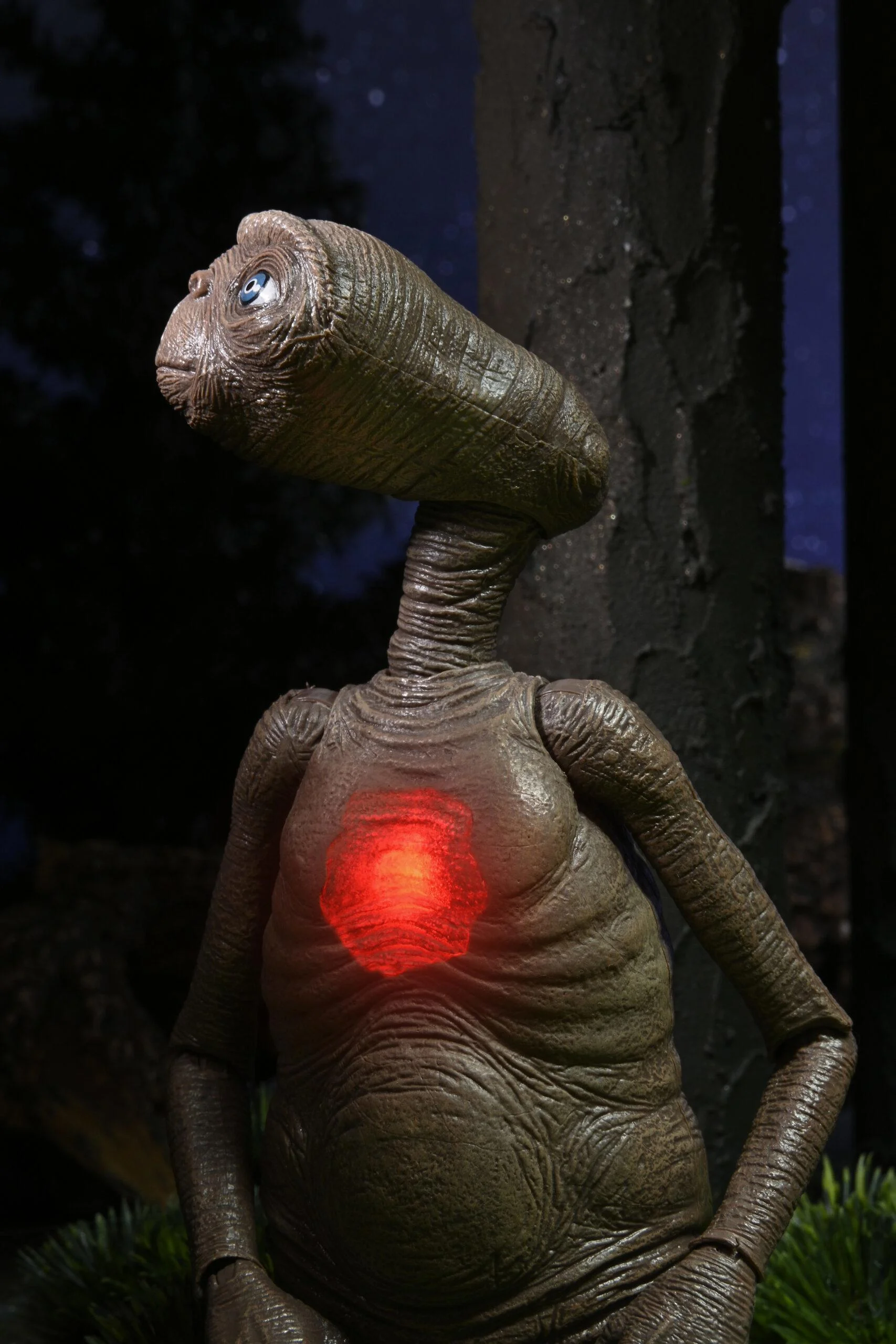 NECA E.T. l'extraterrestre 40e anniversaire - Ultimate Deluxe (E.T. l'extraterrestre) Figurine de jeu