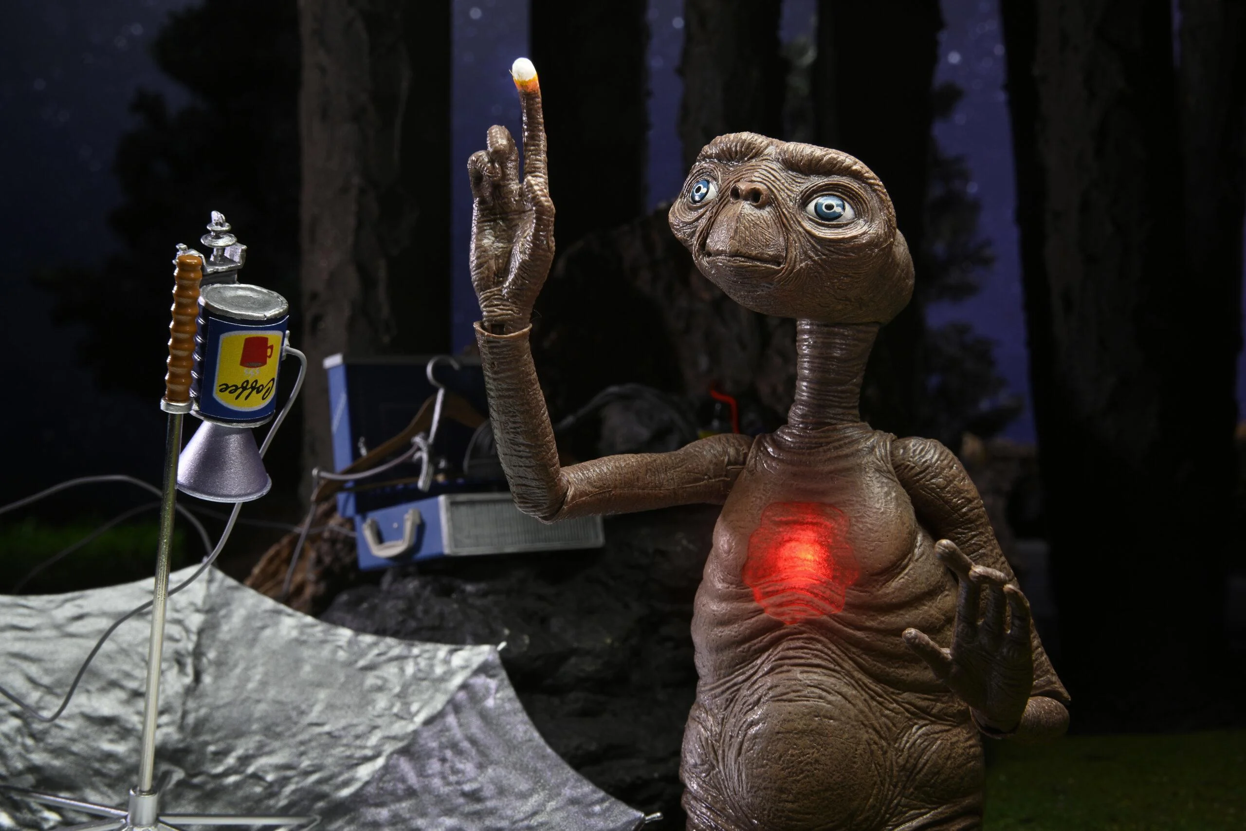 NECA E.T. l'extraterrestre 40e anniversaire - Ultimate Deluxe (E.T. l'extraterrestre) Figurine de jeu