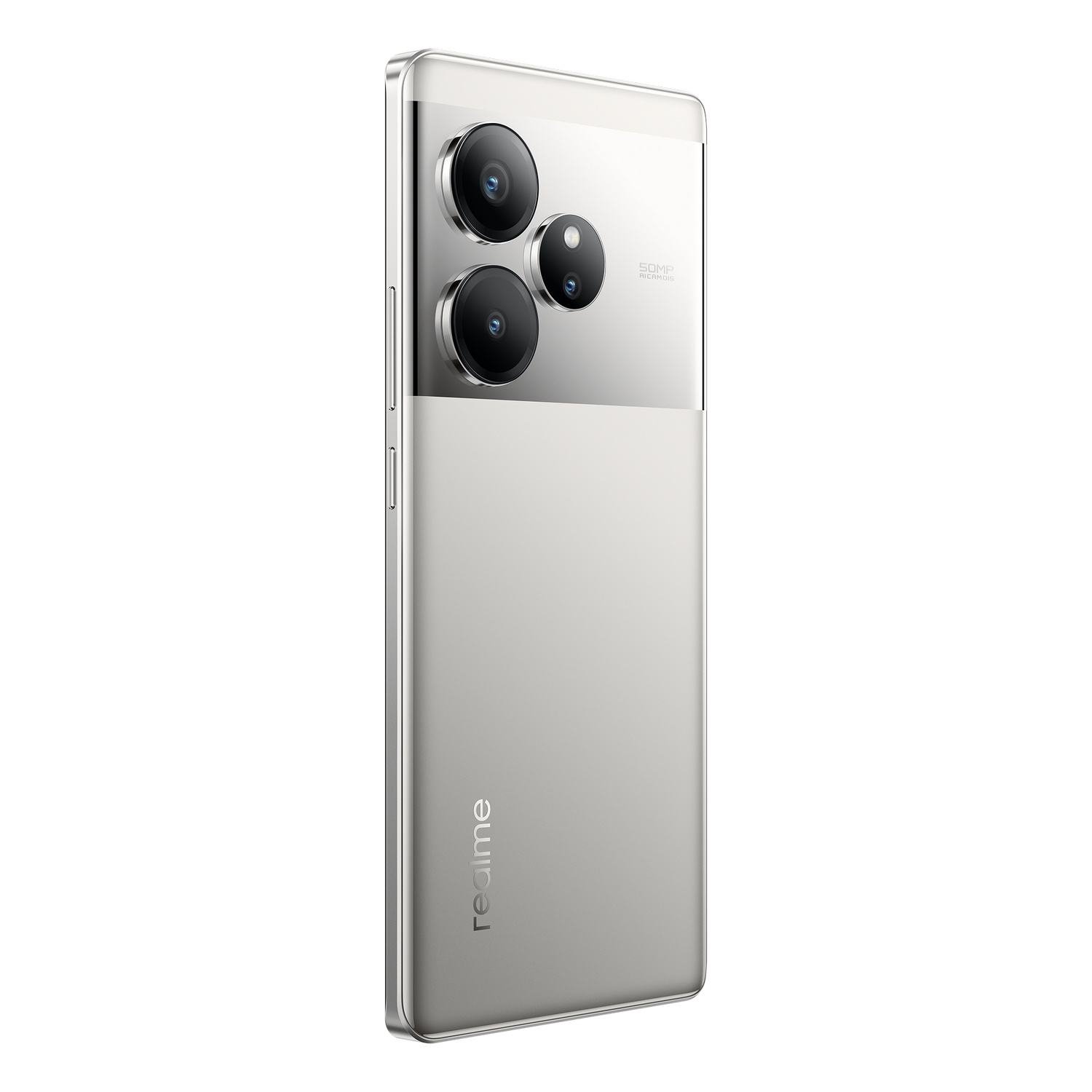 Un teléfono plateado con tres cámaras traseras se muestra desde una perspectiva lateral.