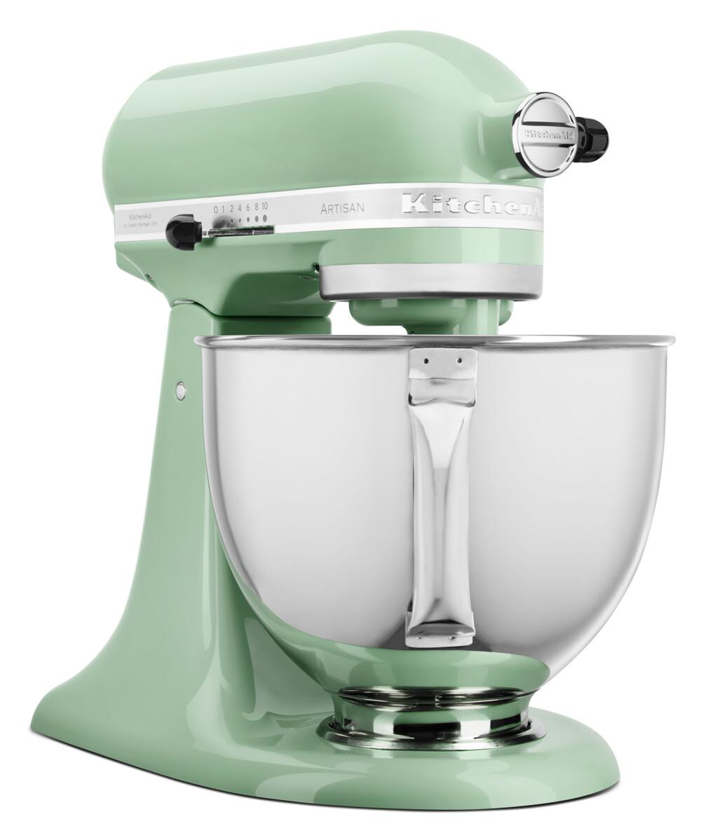 Minzgrüner KitchenAid-Küchenmixer. Edelstahl-Schüssel, klassisches Design.