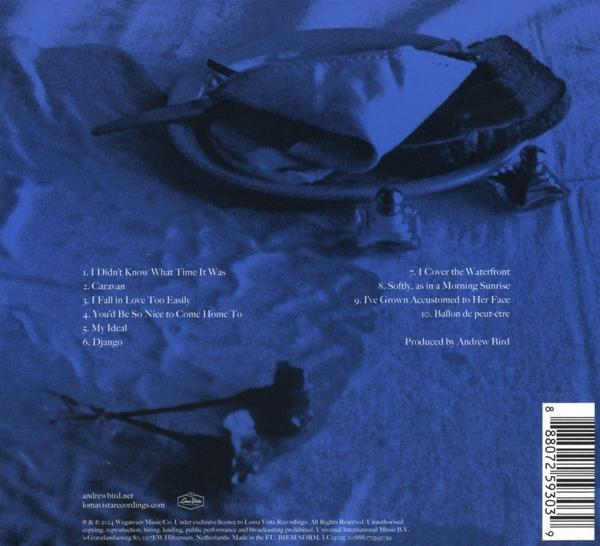 Albumcover mit Titelliste und blau getöntem Bild von Teller und Besteck.