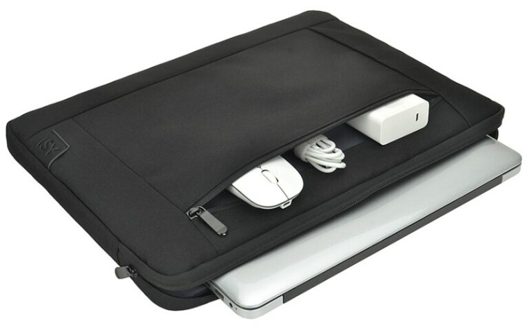 Custodia per laptop nera aperta, che mostra un laptop, un mouse bianco e un caricatore.