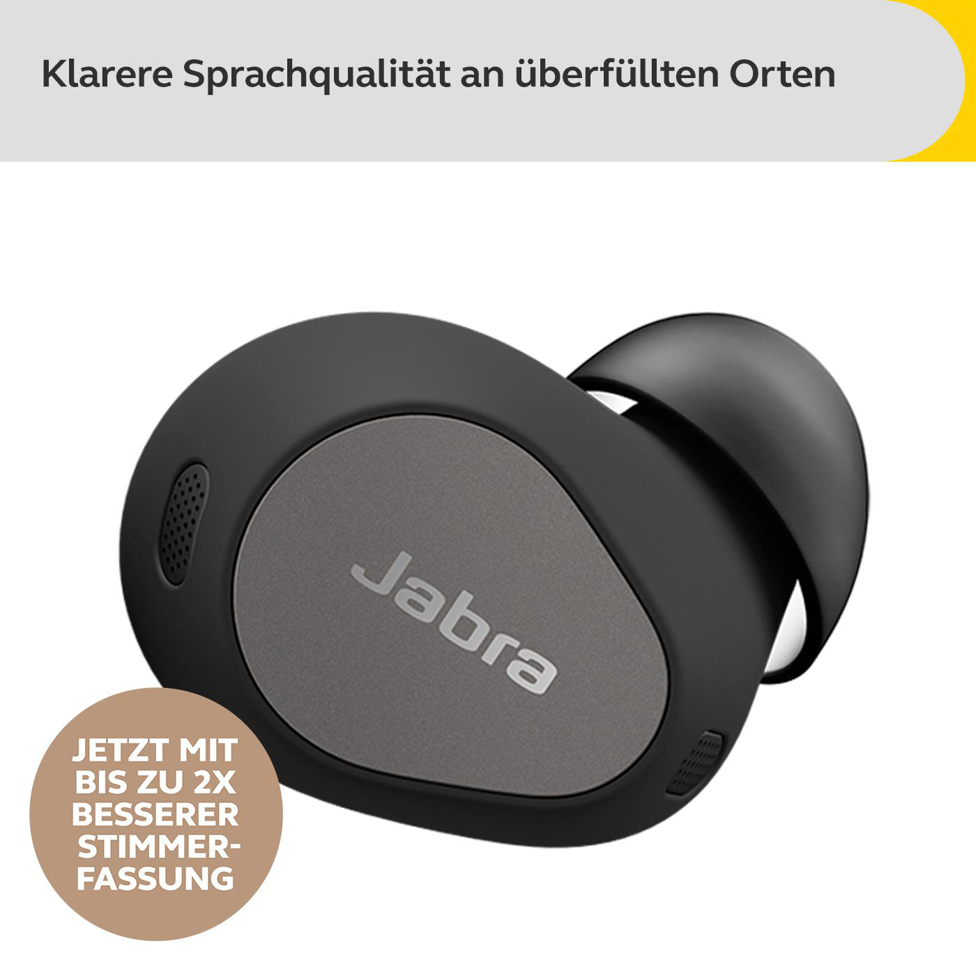 Schwarze und graue Jabra Ohrhörer. Text: „JETZT MIT BIS ZU 2X BESSERER STIMMENERFASSUNG“.