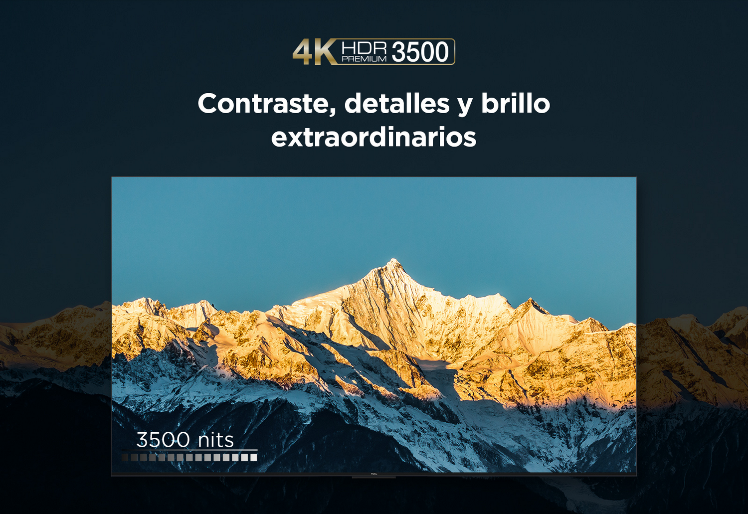 Una pantalla de TV con un paisaje montañoso, mostrando detalles HDR 3500.