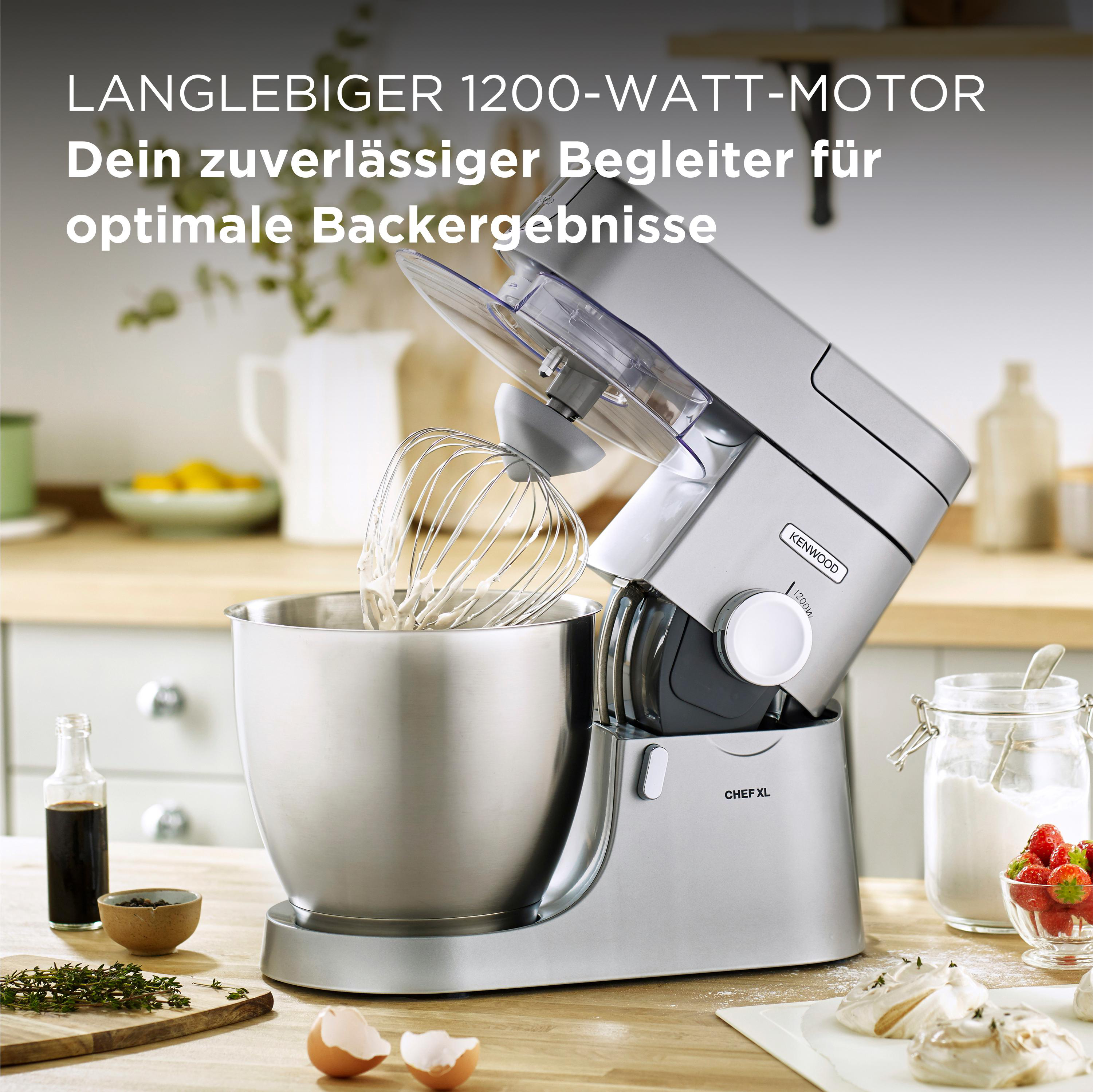 Ein Kenwood Chef XL Küchengerät mit Text und einem Schneebesenaufsatz.