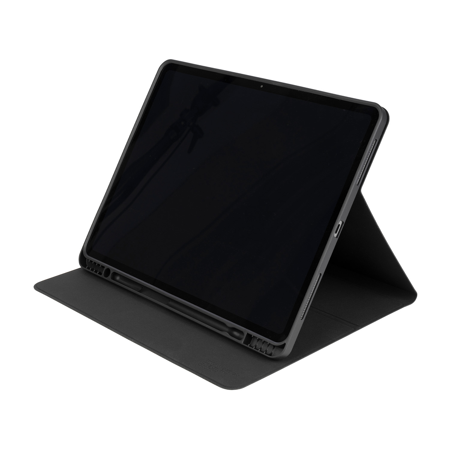 Tablet nero in una custodia nera, puntellato. Lo schermo è acceso, ma il display è nero.