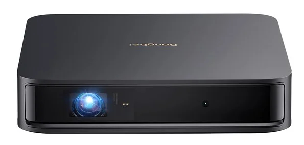 Czarny projektor z napisem 'Dongbel' na białym tle.