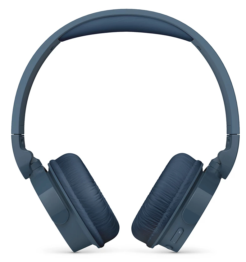 Niebieskie słuchawki, widok z przodu. Muszle i pałąk widoczne, białe tło.