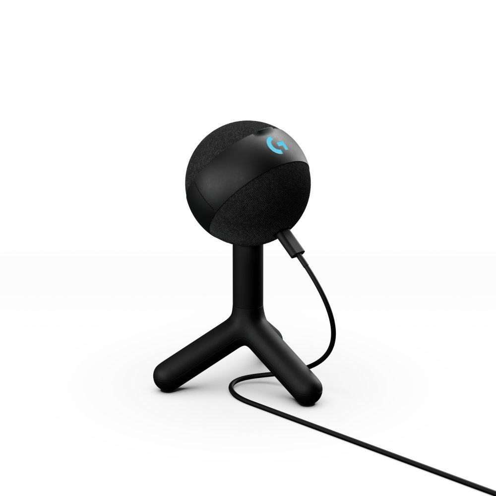 Czarny mikrofon Logitech na czarnym statywie, białe tło.