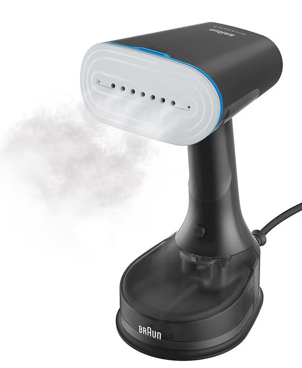 Czarno-biała parownica ręczna z wydobywającą się parą. Ma czarną podstawę i białą głowicę.