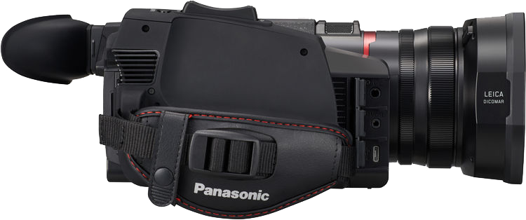 Fekete Panasonic kamera. Van egy lencséje és egy szíja. A Leica Dicomar a lencsén van.