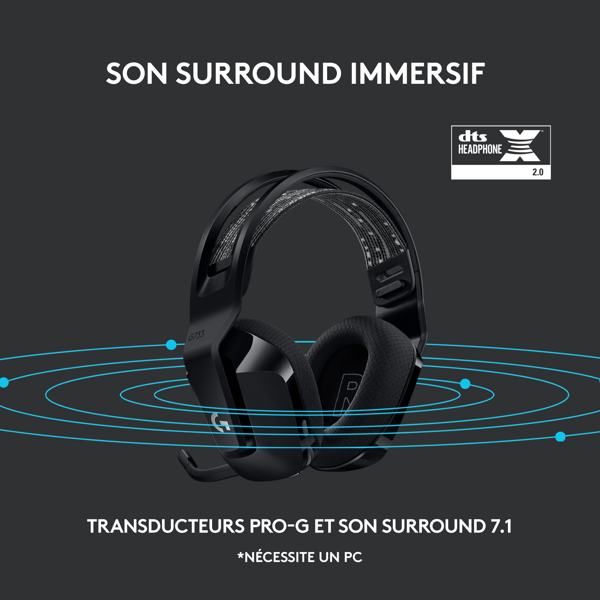 Casque de jeu noir avec texte et lignes d'ondes sonores bleues sur fond noir.