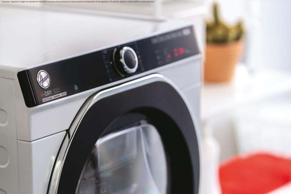 Sèche-linge Hoover H-Dry 500 blanc. Vue de face avec des détails noirs.