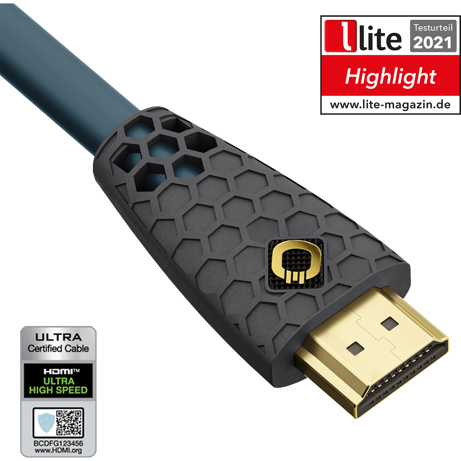 Zwarte HDMI-kabel met gouden connectoren. De kabel heeft een donkerblauwe coating en een logo.