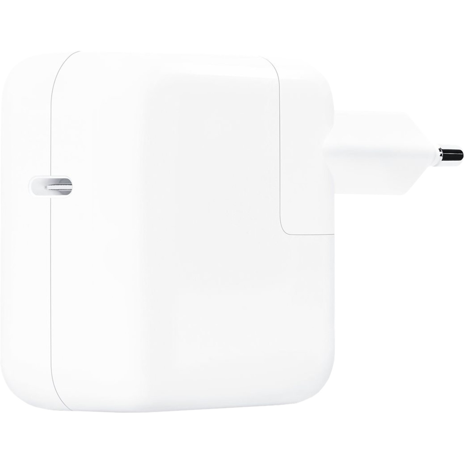 Een witte Apple-oplader. Het heeft een poort voor de stekker en een poort voor de kabel om op een apparaat aan te sluiten.