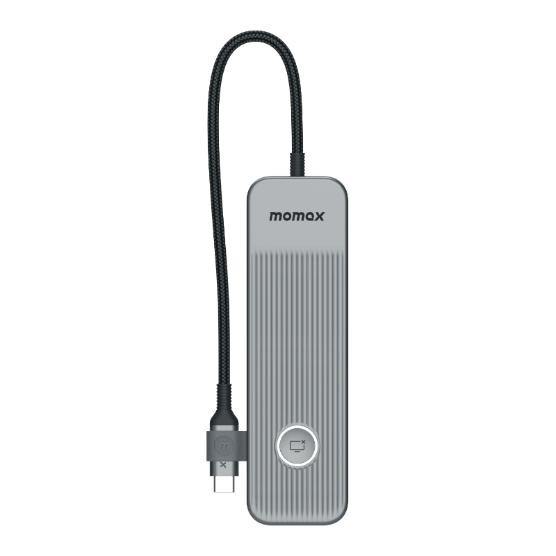 Siyah kablolu gümüş ve gri Momax USB-C hub, güç düğmesi ve Momax logosu ile.