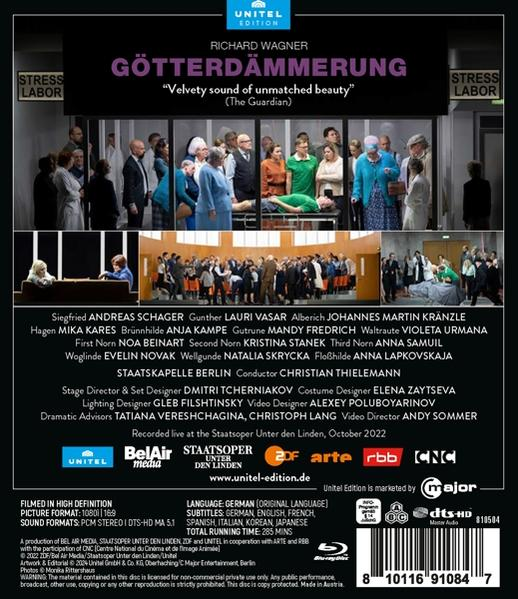 DVD-Cover für Richard Wagners Oper Götterdämmerung. Zeigt Besetzung und Bühnendetails.