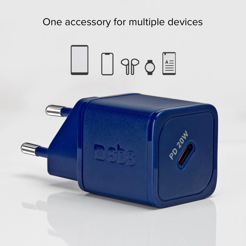 Ein blauer USB-C-Lader mit weißem Hintergrund, Text: 'PD 20W'.