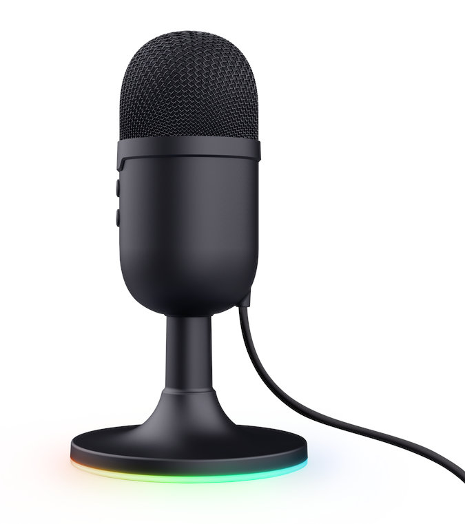 Czarny mikrofon na statywie z świecącą tęczową podstawą na białym tle.