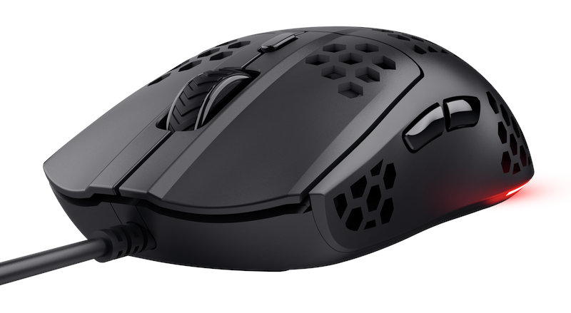 Czarna mysz gamingowa z konstrukcją plastra miodu i bocznymi przyciskami. Pokazuje kabel i czerwone światło.
