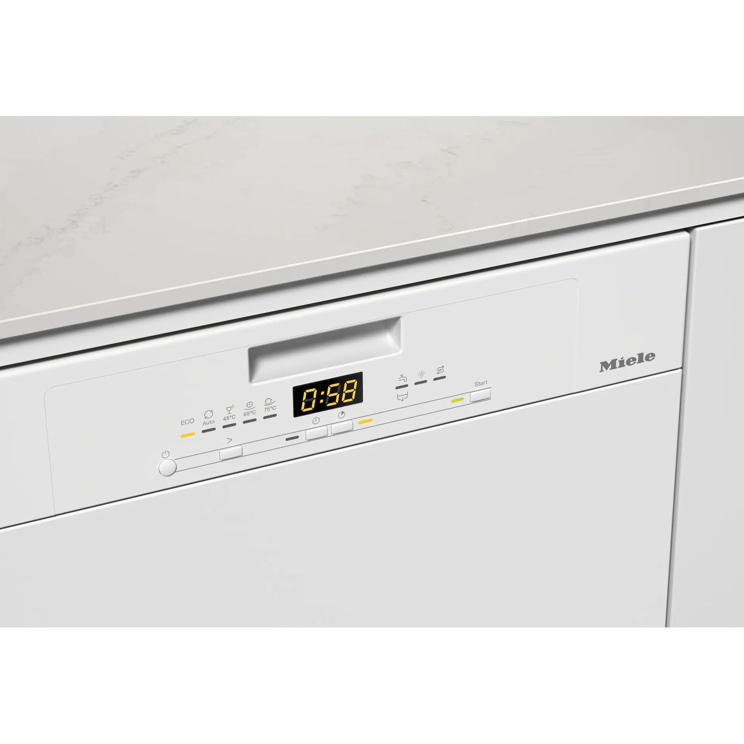 Close-up van een wit Miele-vaatwasserbedieningspaneel met digitale weergave '0:58'.