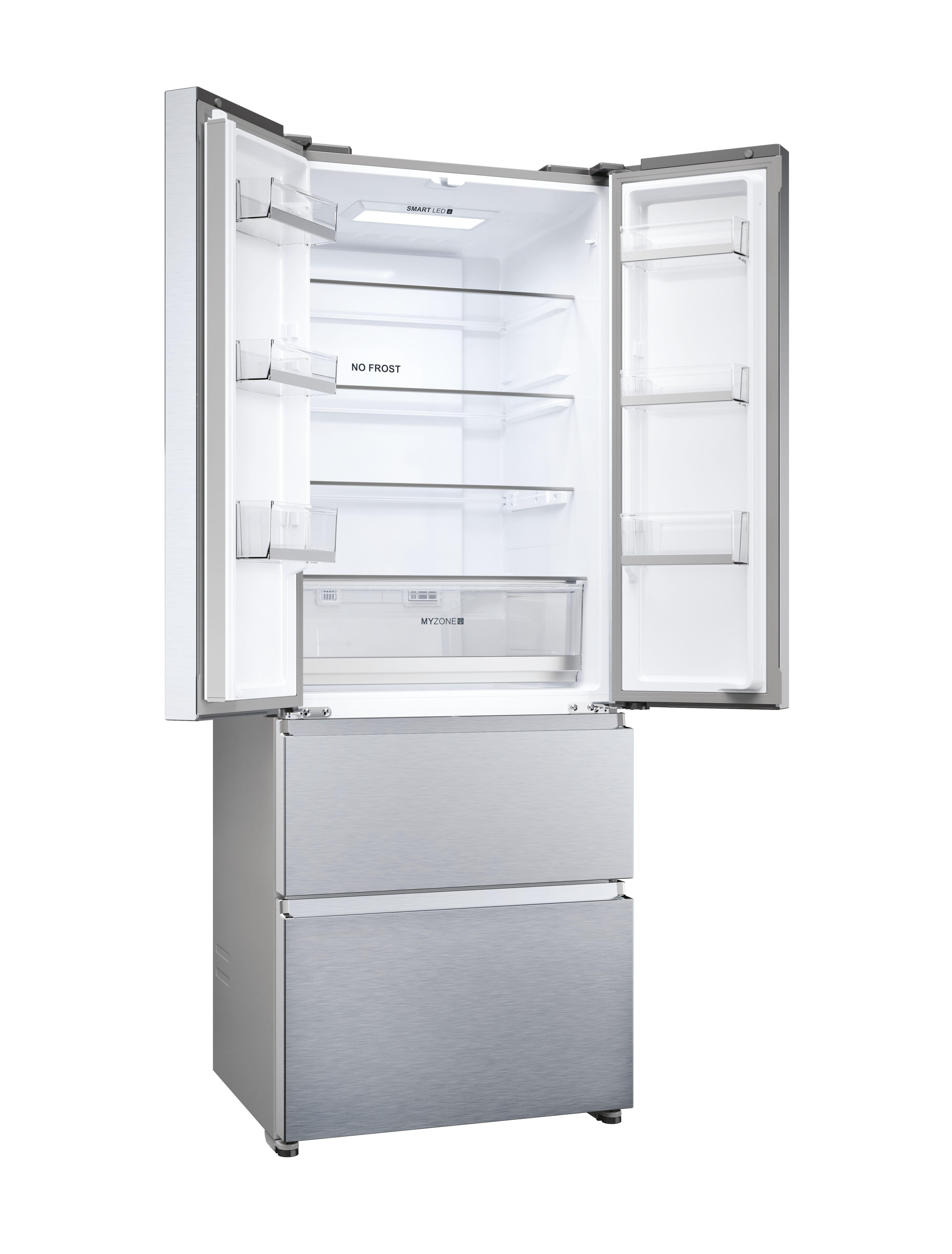 Ein Kühlschrank aus Edelstahl mit geöffneten Türen.