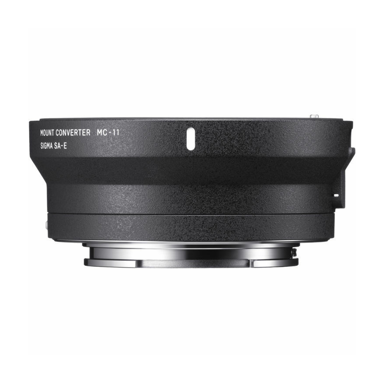 Un adattatore per obiettivi nero con la scritta Mount Converter e Sigma SA-E.