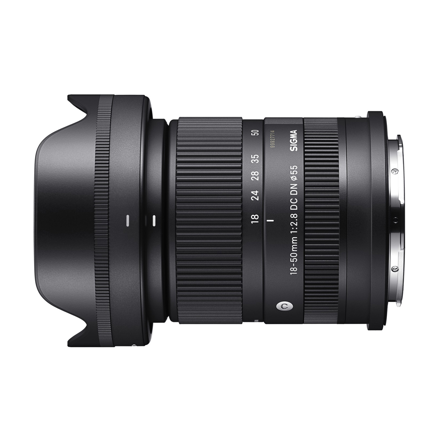 Un obiettivo per fotocamera nero con il marchio Sigma e le misure sopra.