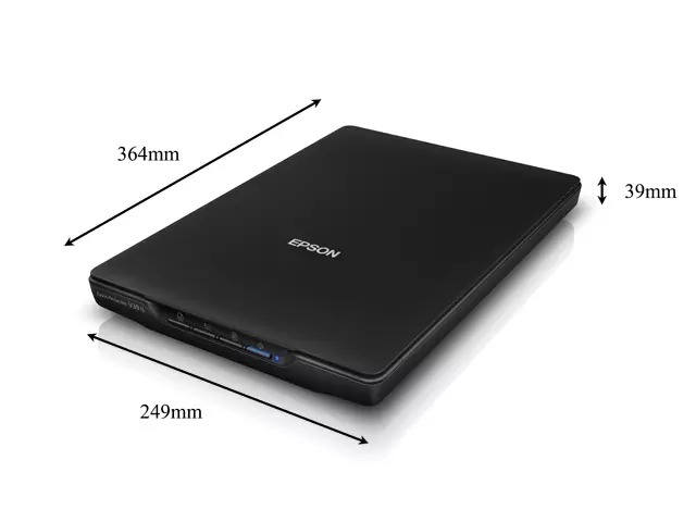 Zwarte Epson scanner met afmetingen van 364mm x 249mm x 39mm op een witte achtergrond.