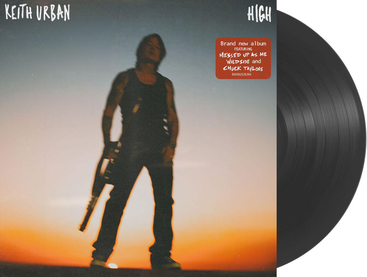 Albumcover von Keith Urban - HIGH, mit einer Schallplatte an der Seite.
