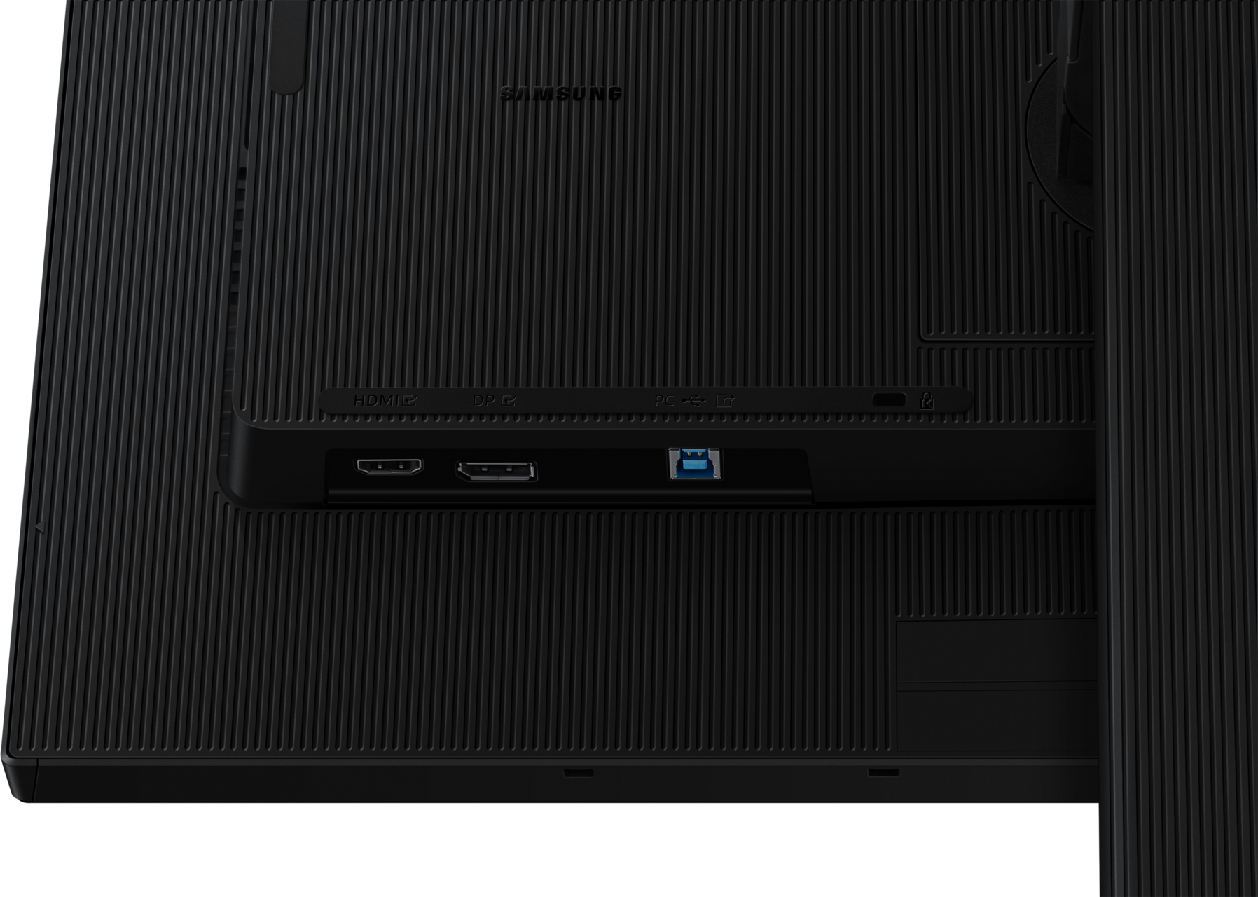 Vue arrière d'un moniteur d'ordinateur noir. Affiche les ports HDMI, DP et USB.