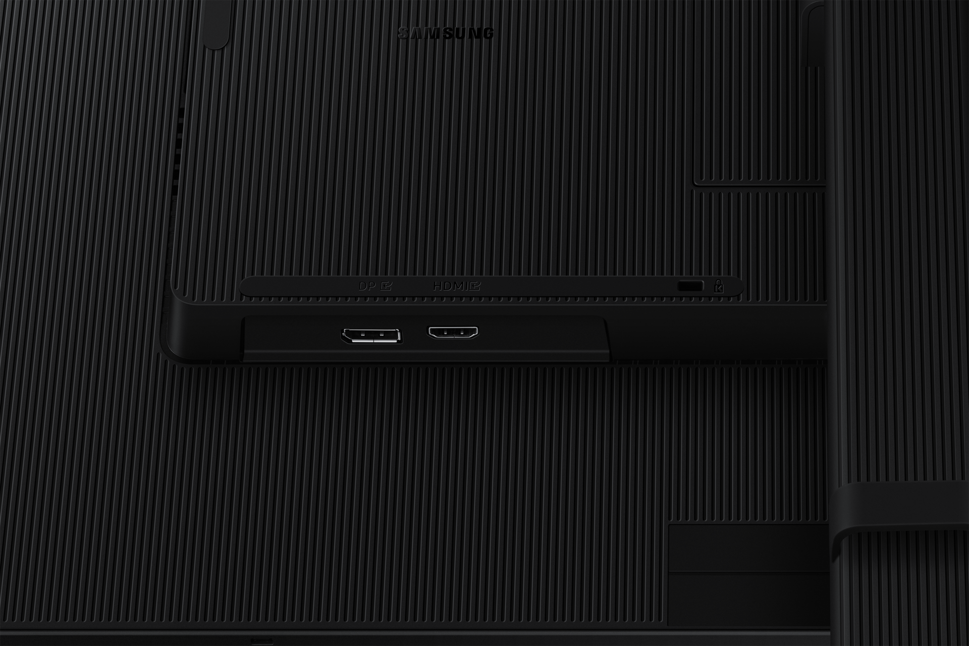 Dos de moniteur noir avec ports: DP, HDMI, USB. Logo Samsung en haut.
