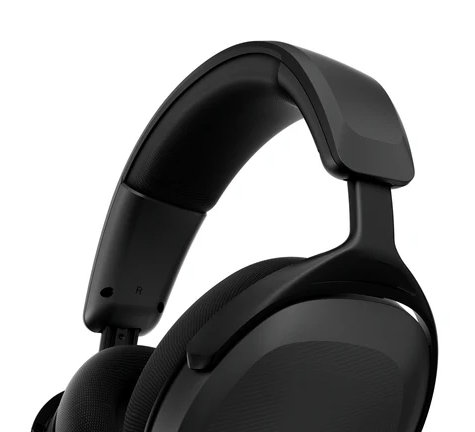 Czarne słuchawki, pokazujące górę i bok, na białym tle.