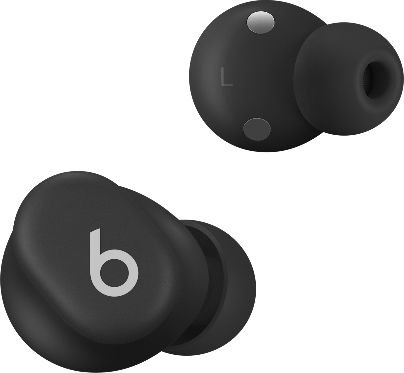 Zwei schwarze Ohrhörer. Einer zeigt ein weißes 'b' Logo, der andere ein 'L'. Schwarzer Hintergrund.