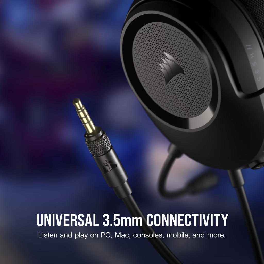 Jack audio da 3,5 mm nero e oro con cuffie, testo: 'UNIVERSAL 3.5mm CONNECTIVITY'.
