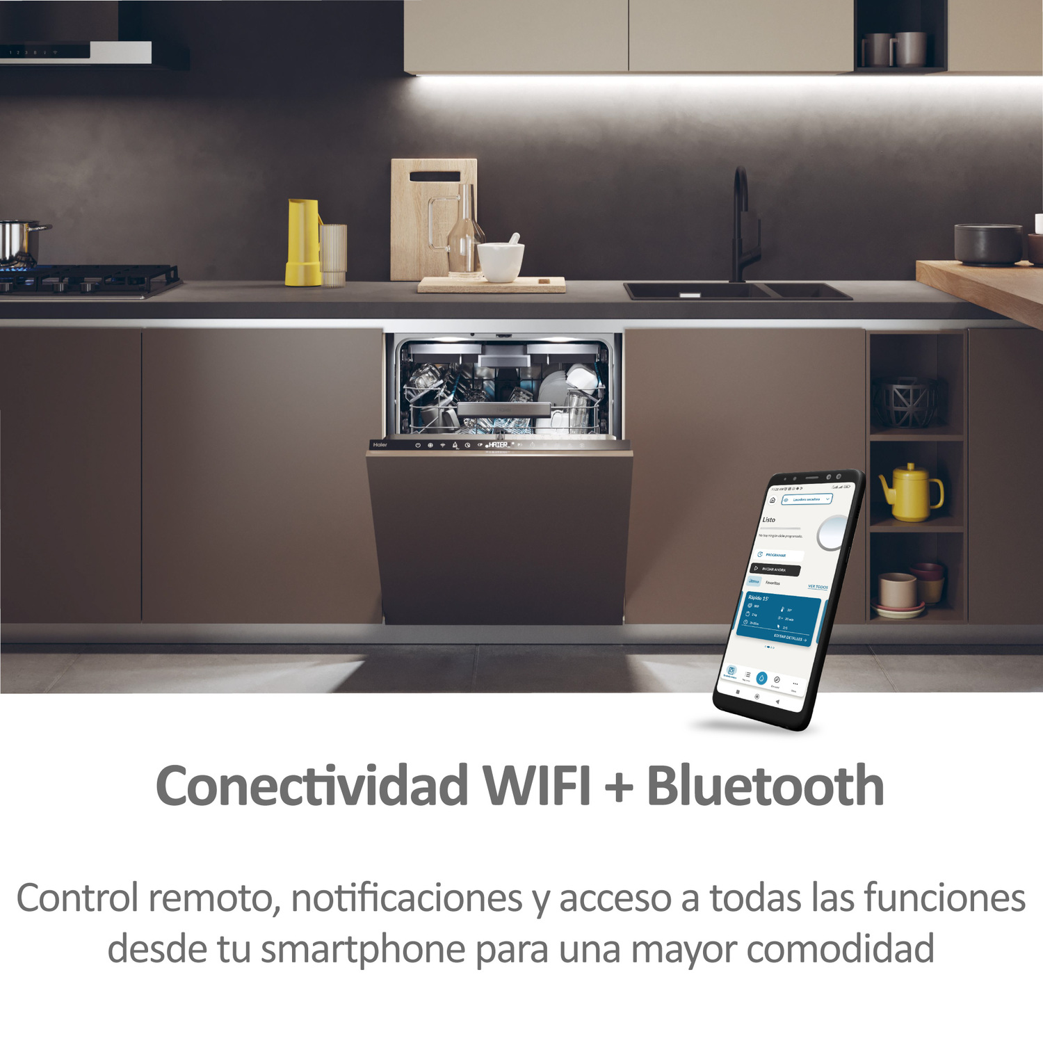 Una cocina con lavavajillas abierto, un smartphone mostrando info y texto en español.