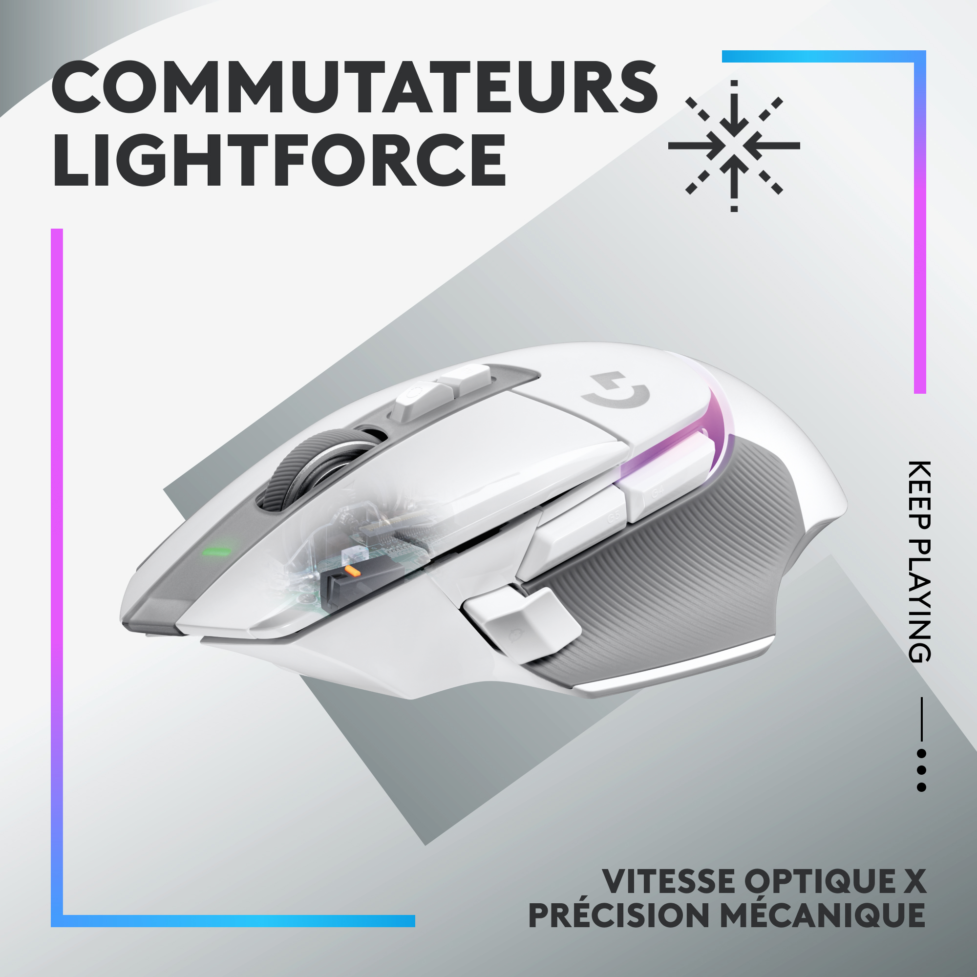 Une souris de jeu blanche avec des accents gris, le texte 'LIGHTFORCE' en haut et 'KEEP PLAYING' à droite.