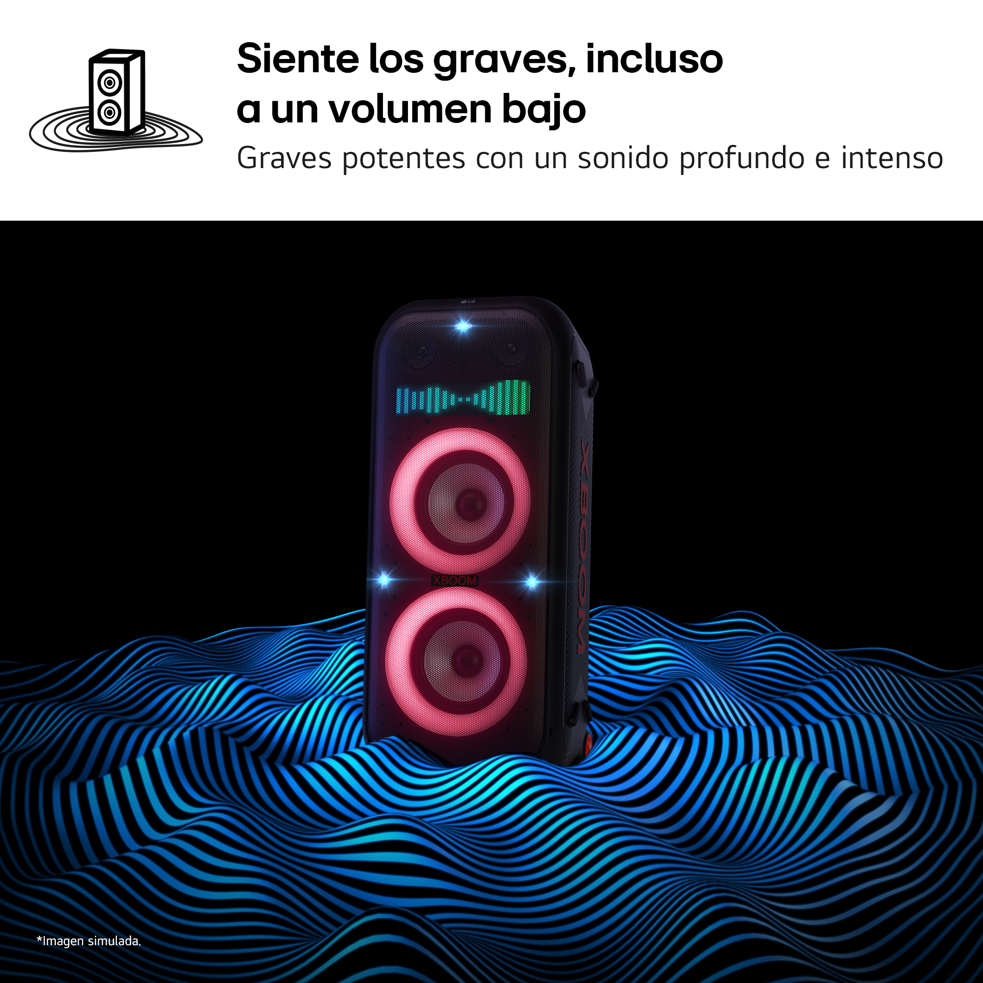 Altavoz negro con luces rojas, con efecto de onda azul en el fondo. Texto: XBOOM. Siente los graves.